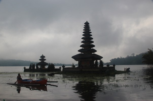 A floating Hindu temple A floating Hindu temple