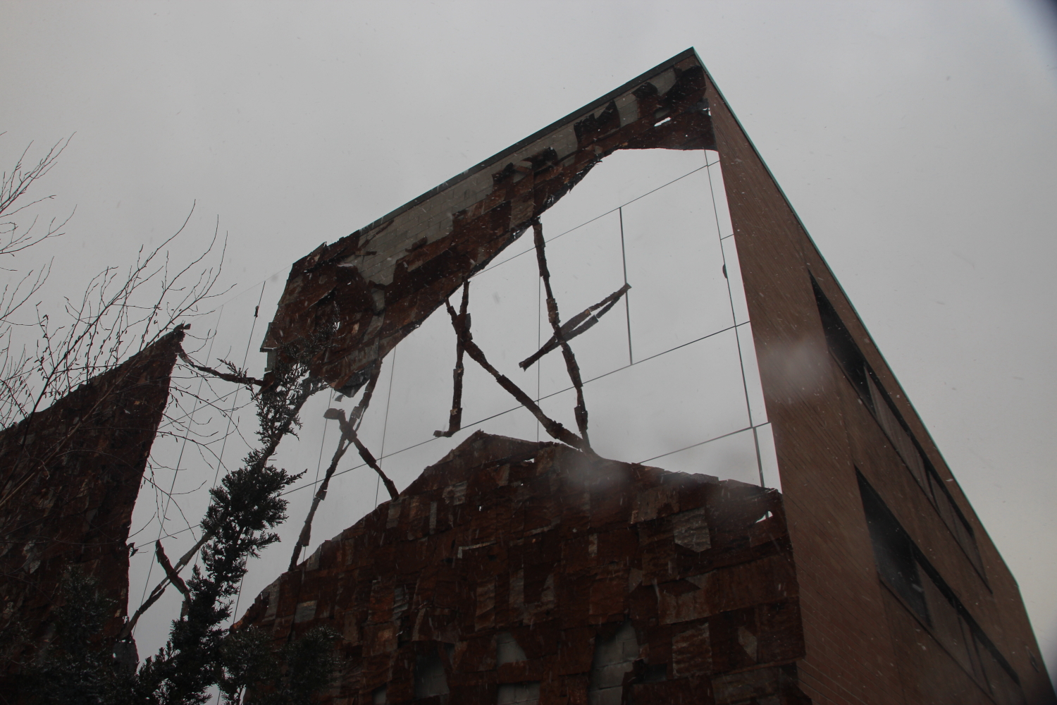 Broken Bridge II, by El Anatsui, on the High Line