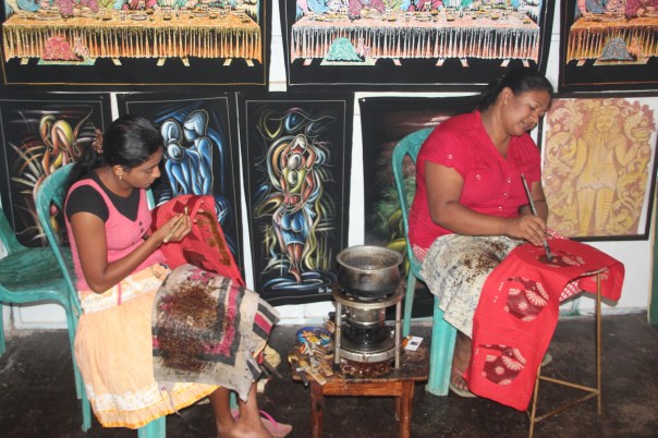 Batik artisans, Sigiriya village