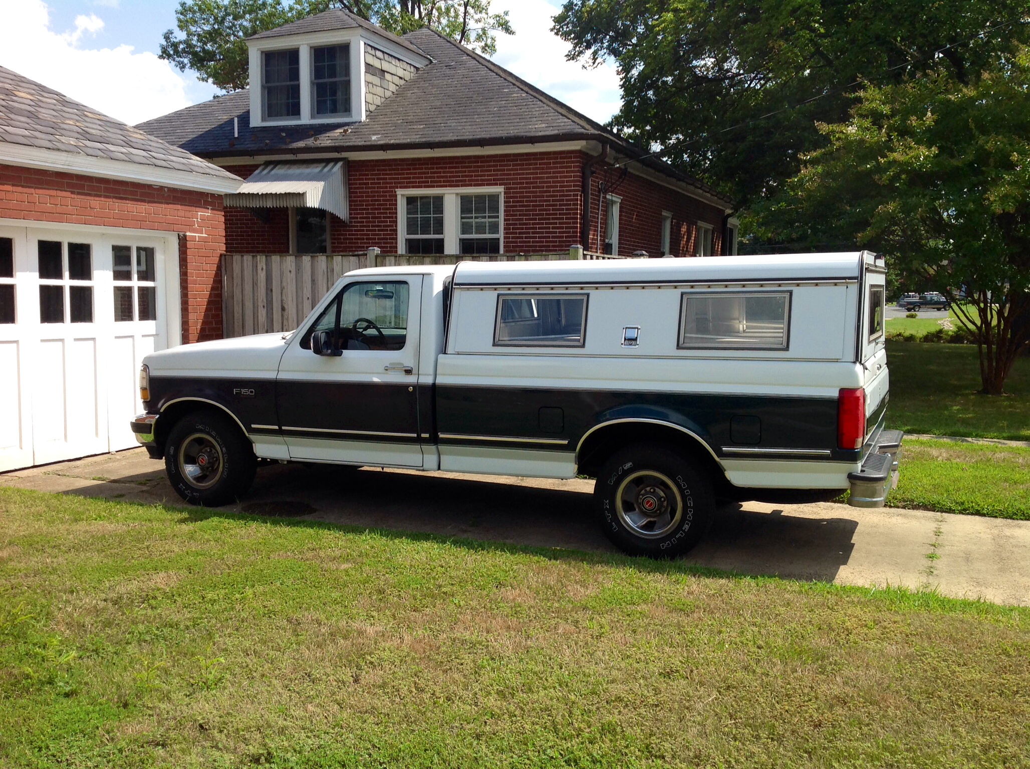 Barbara's 1993 Ford truck